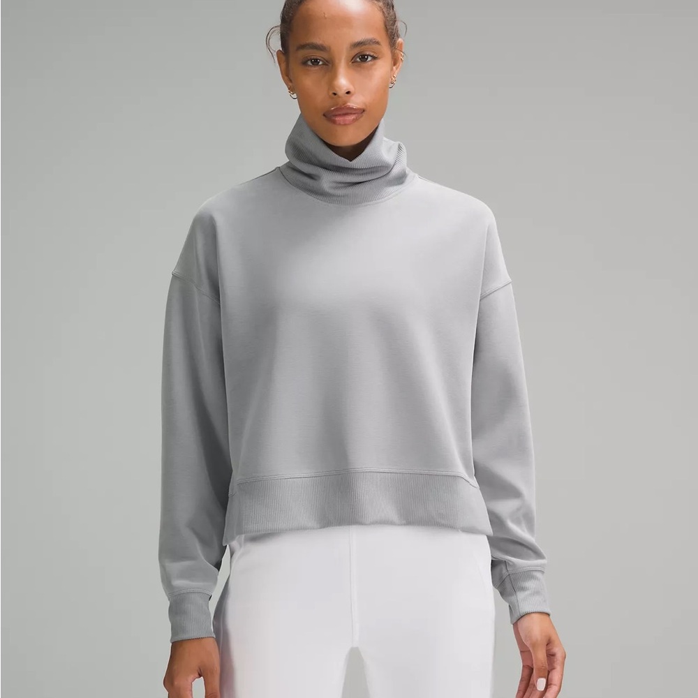 lululemon athletica Light Gray Hoodie - Picture 5 of 8